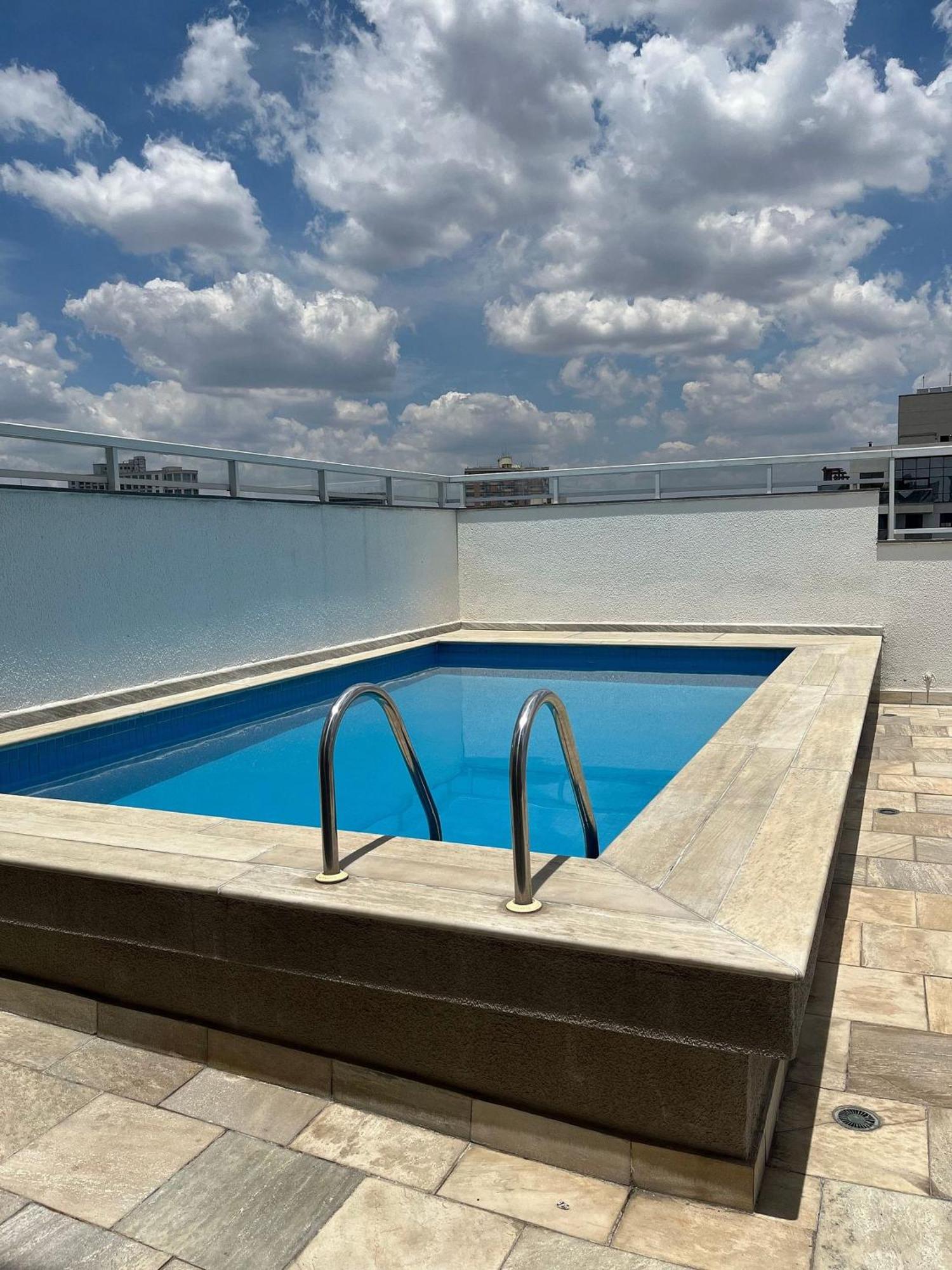 Proximo Ao Teatro Renault E Hospitais Apartamento