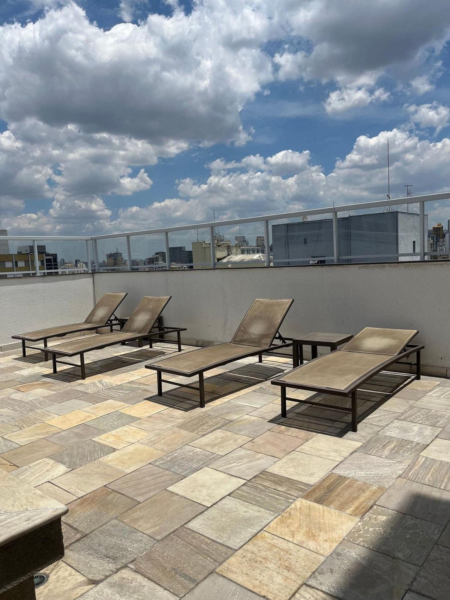 Proximo Ao Teatro Renault E Hospitais Apartamento *